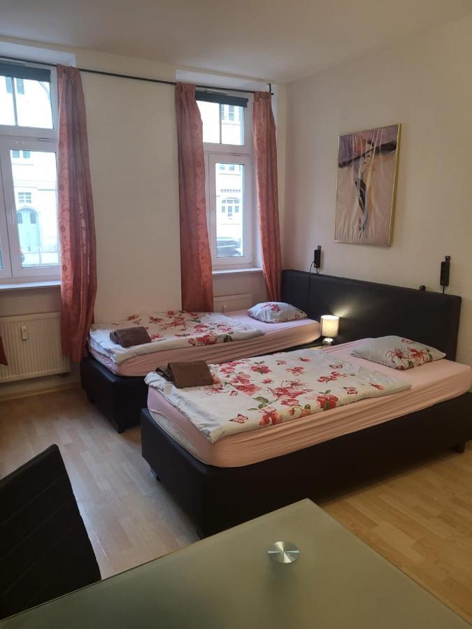 Apartmentzimmer Erfurt Bagian luar foto