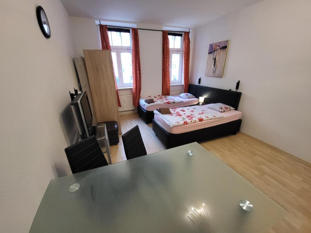 Apartmentzimmer Erfurt Bagian luar foto