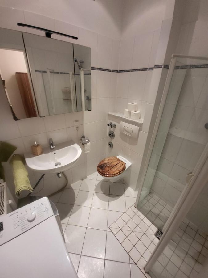 Apartmentzimmer Erfurt Bagian luar foto
